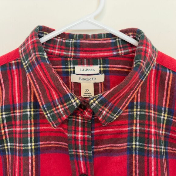 L.L. Bean Women's Plus Red Scotch Plaid Flannel Button-Front Shirt Top 2X - Picture 3 of 9